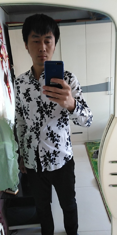 兰若寺里的书生的第一张照片--辽宁蓝颜知己交友网