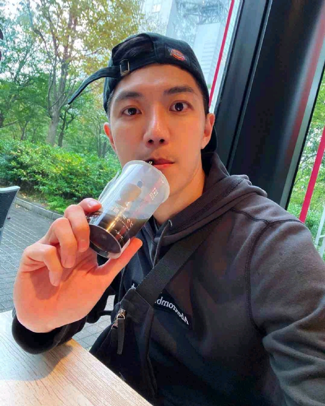 苏天奇的第一张照片--辽宁蓝颜知己交友网