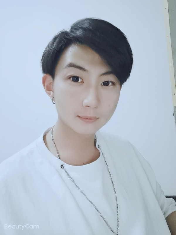 漠然的第一张照片--辽宁蓝颜知己交友网