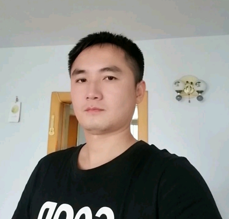 素年锦时的第一张照片--辽宁蓝颜知己交友网