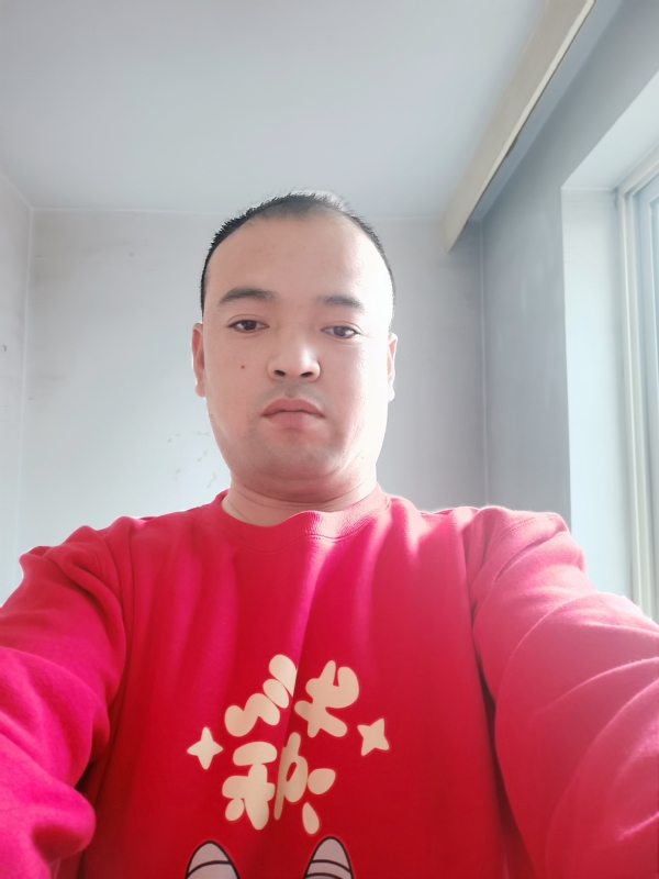 独自等待的第一张照片--辽宁蓝颜知己交友网