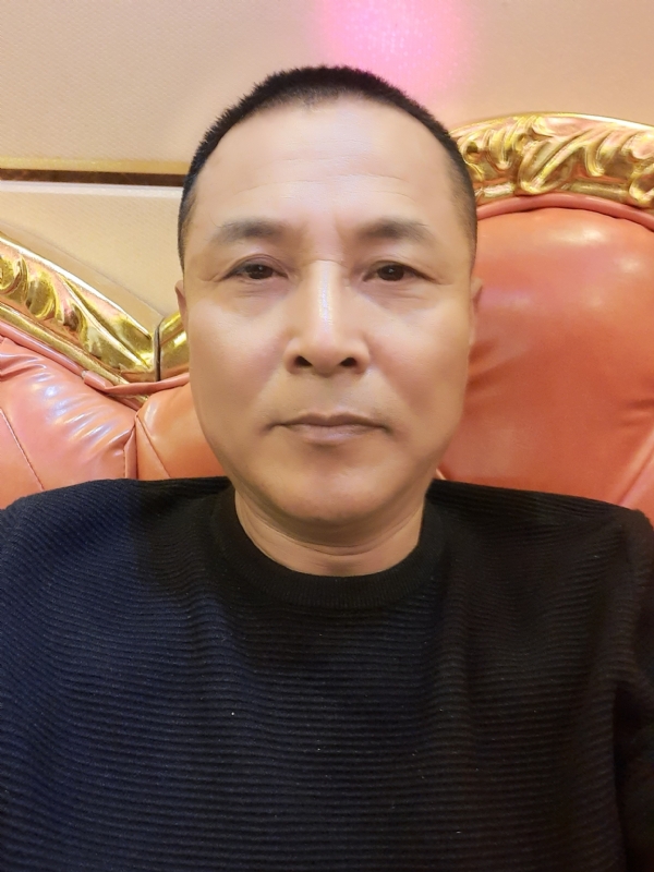 平常的第一张照片--辽宁蓝颜知己交友网