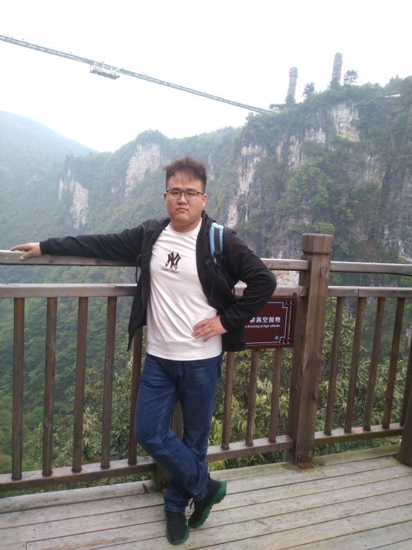 简单的第一张照片--辽宁蓝颜知己交友网