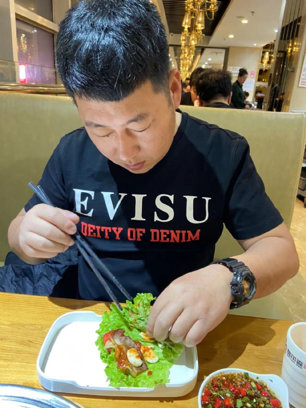 砒霜的第一张照片--辽宁蓝颜知己交友网