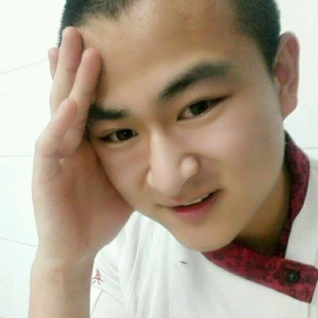 人潮拥挤的第一张照片--辽宁蓝颜知己交友网