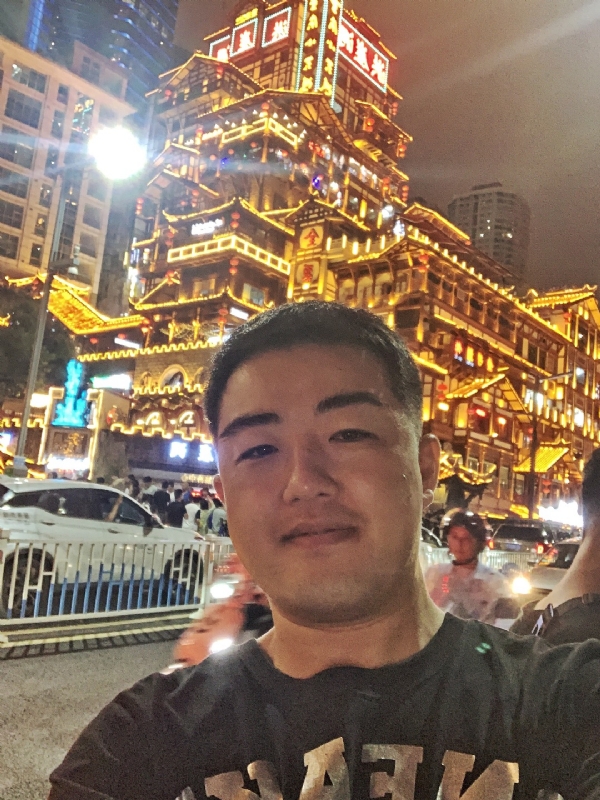 钢铁侠的第一张照片--辽宁蓝颜知己交友网