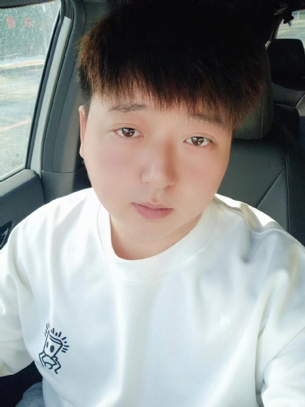 可乐加冰的第一张照片--辽宁蓝颜知己交友网